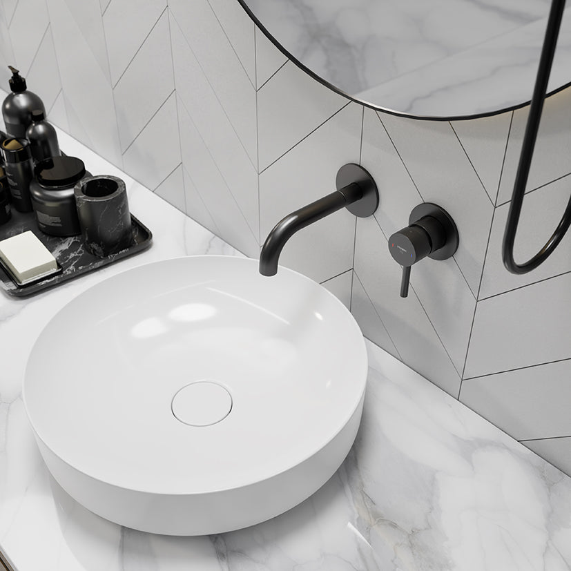 Bateria umywalkowa ścienna Steinberg Seria 100 1804 3, wylewka 165 mm