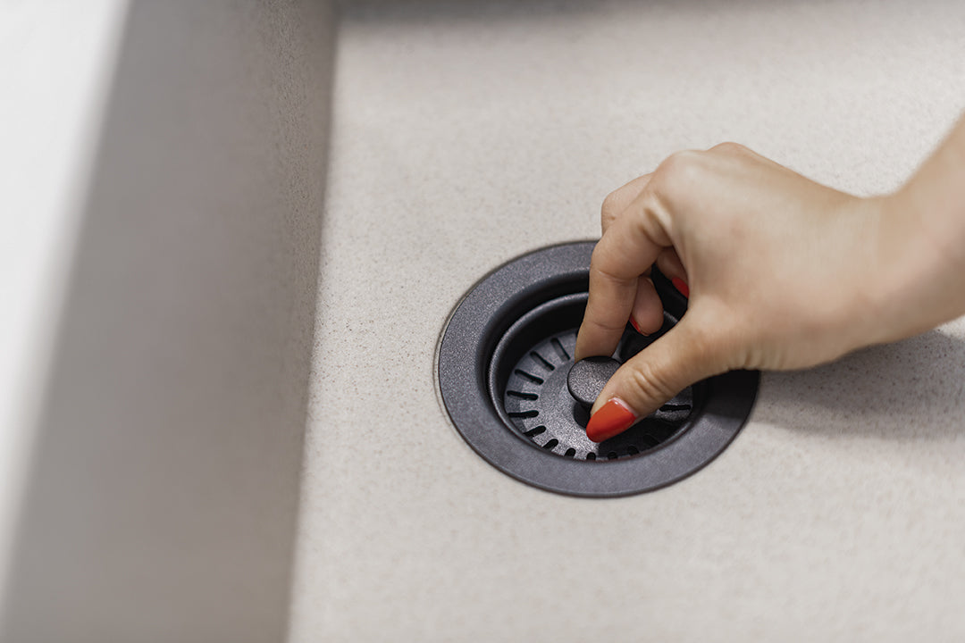 Syfon kuchenny Laveo czarny