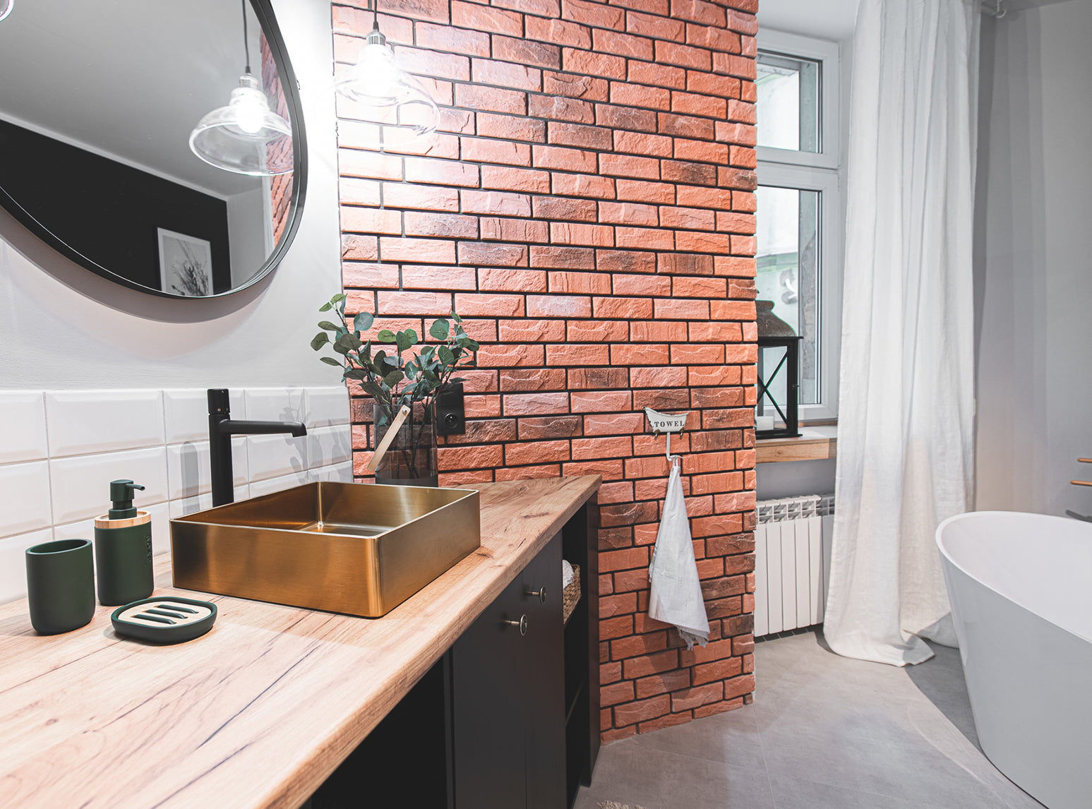 Bateria umywalkowa stojąca nablatowa Laveo Pretto