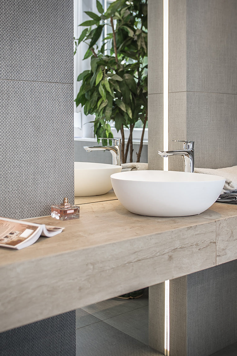 Bateria umywalkowa stojąca nablatowa Laveo Raila